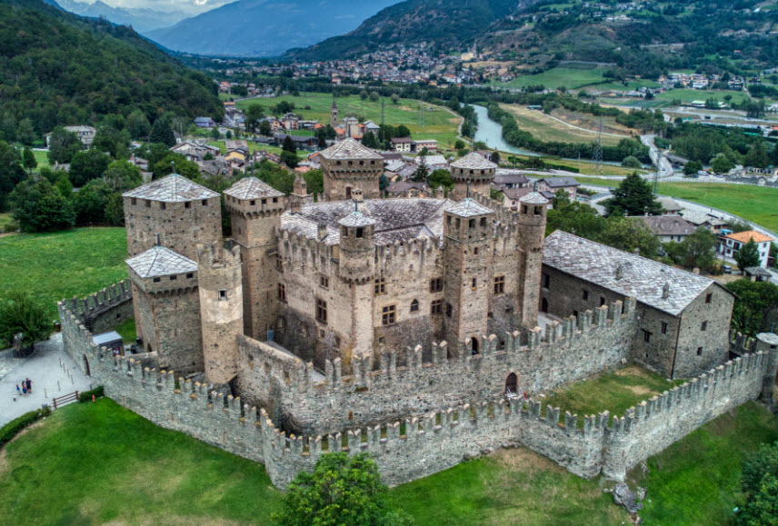 Castello di Fénis, Italy